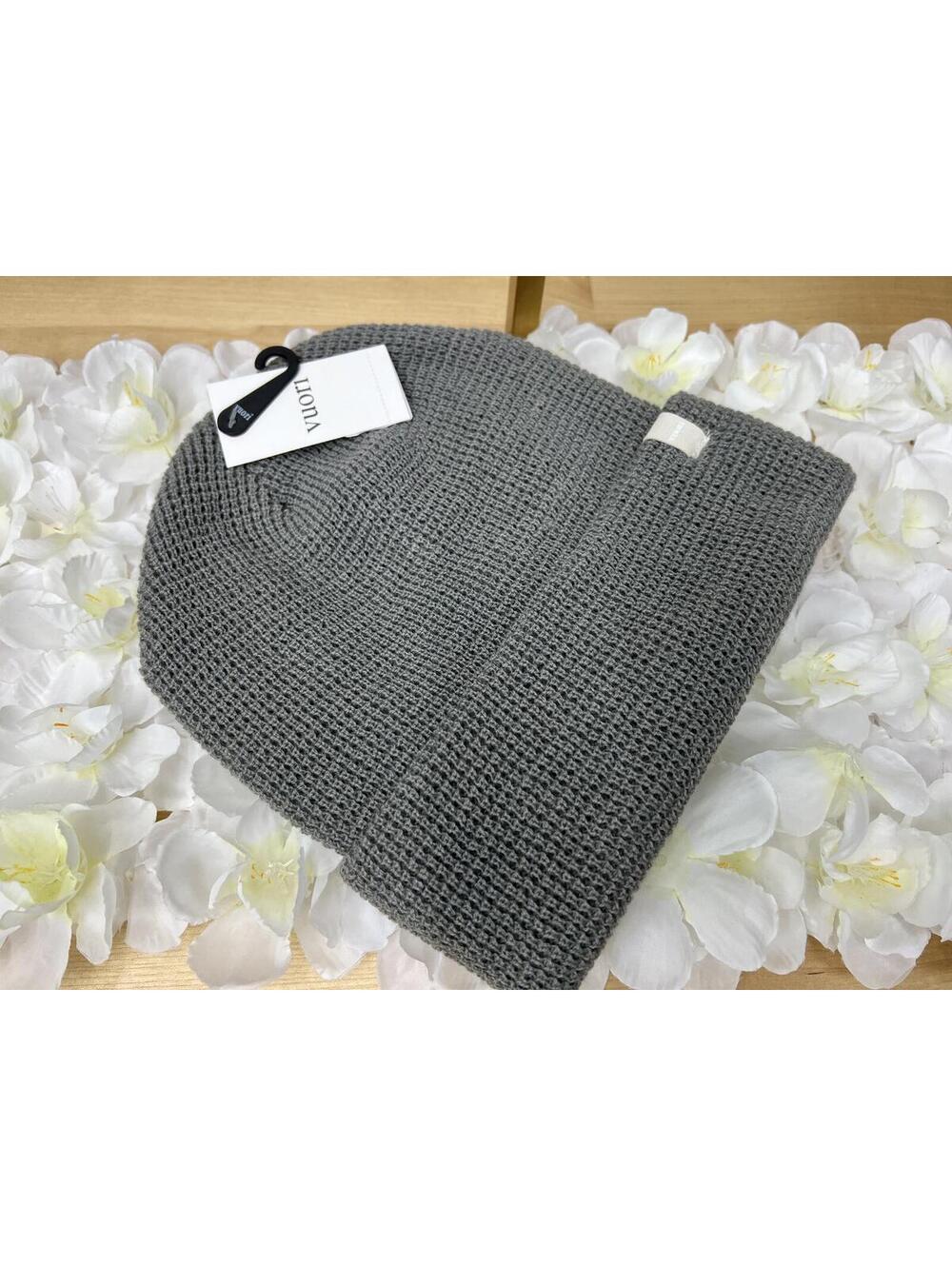 Vuori Hat in color gray, NEW